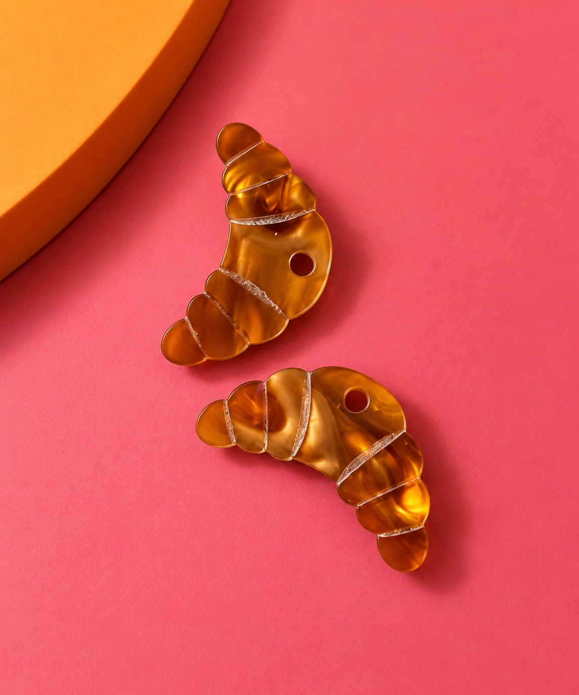 Croissant Charms Acryl
