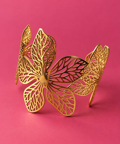 Golden Bloom Armreif